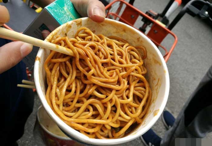 出圈的隆福寺，年轻人的“最生活北京”