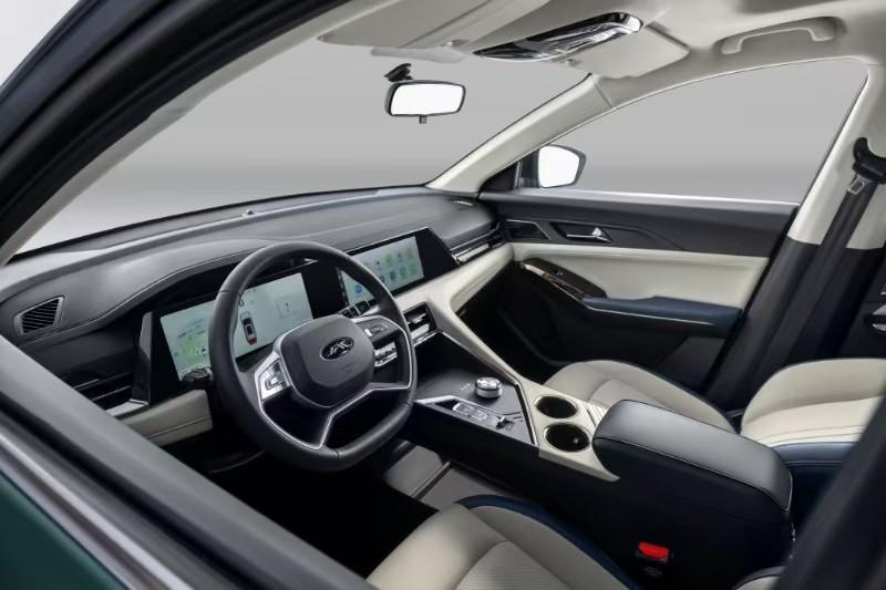 10.98万元起 大七座电混SUV 江淮X8 E家正式发售